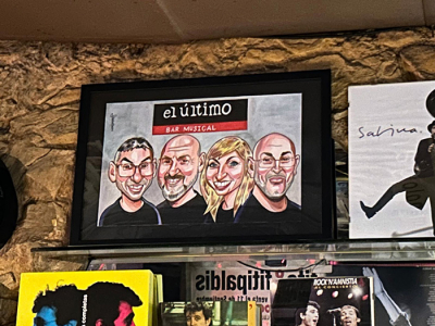 Caricatura en bar