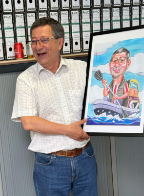 Fotos de clientes con sus caricaturas. Caricatura a acuarela